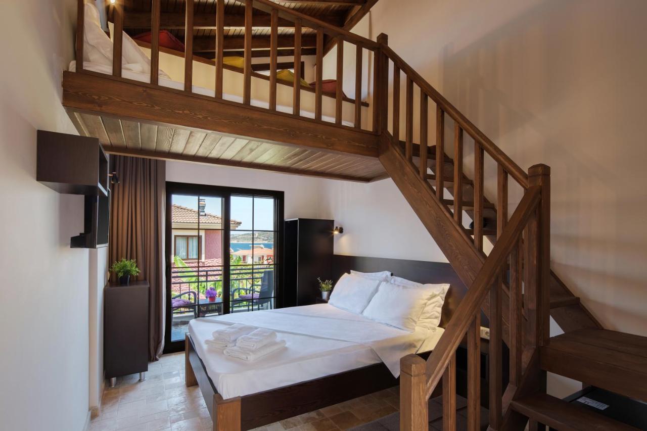 Cesmekes Otel ภายนอก รูปภาพ