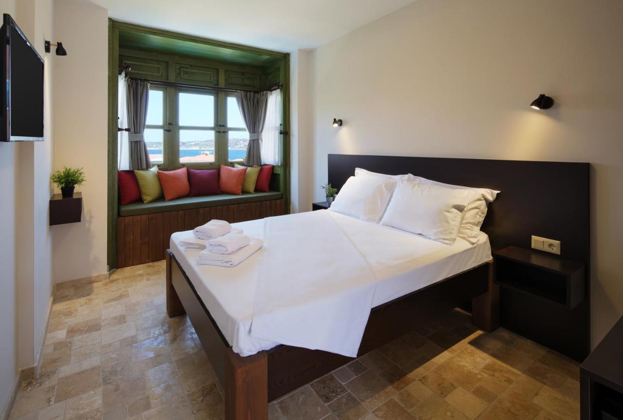 Cesmekes Otel ภายนอก รูปภาพ