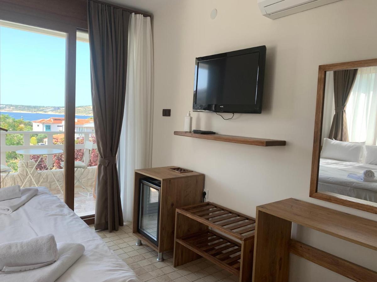 Cesmekes Otel ภายนอก รูปภาพ