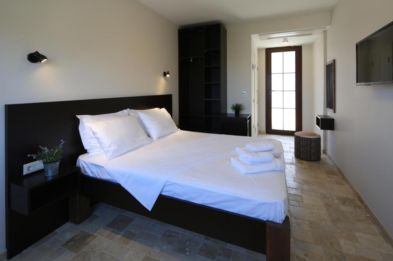 Cesmekes Otel ภายนอก รูปภาพ